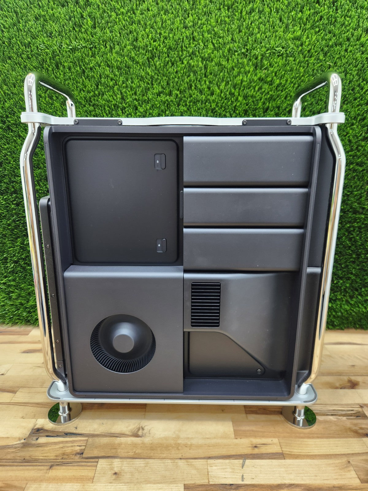 Apple Mac Pro Tower 2023 M2 Ultra (Sealed)