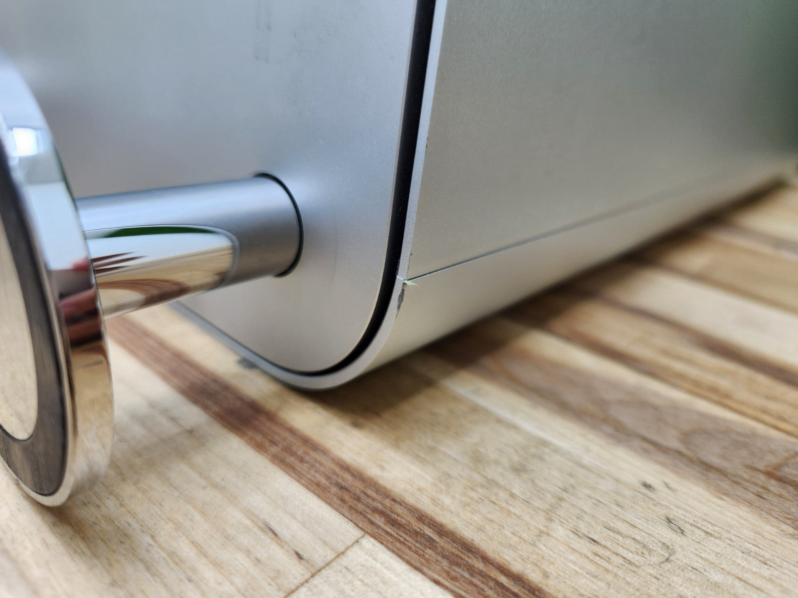 Apple Mac Pro Tower 2023 M2 Ultra (Sealed)