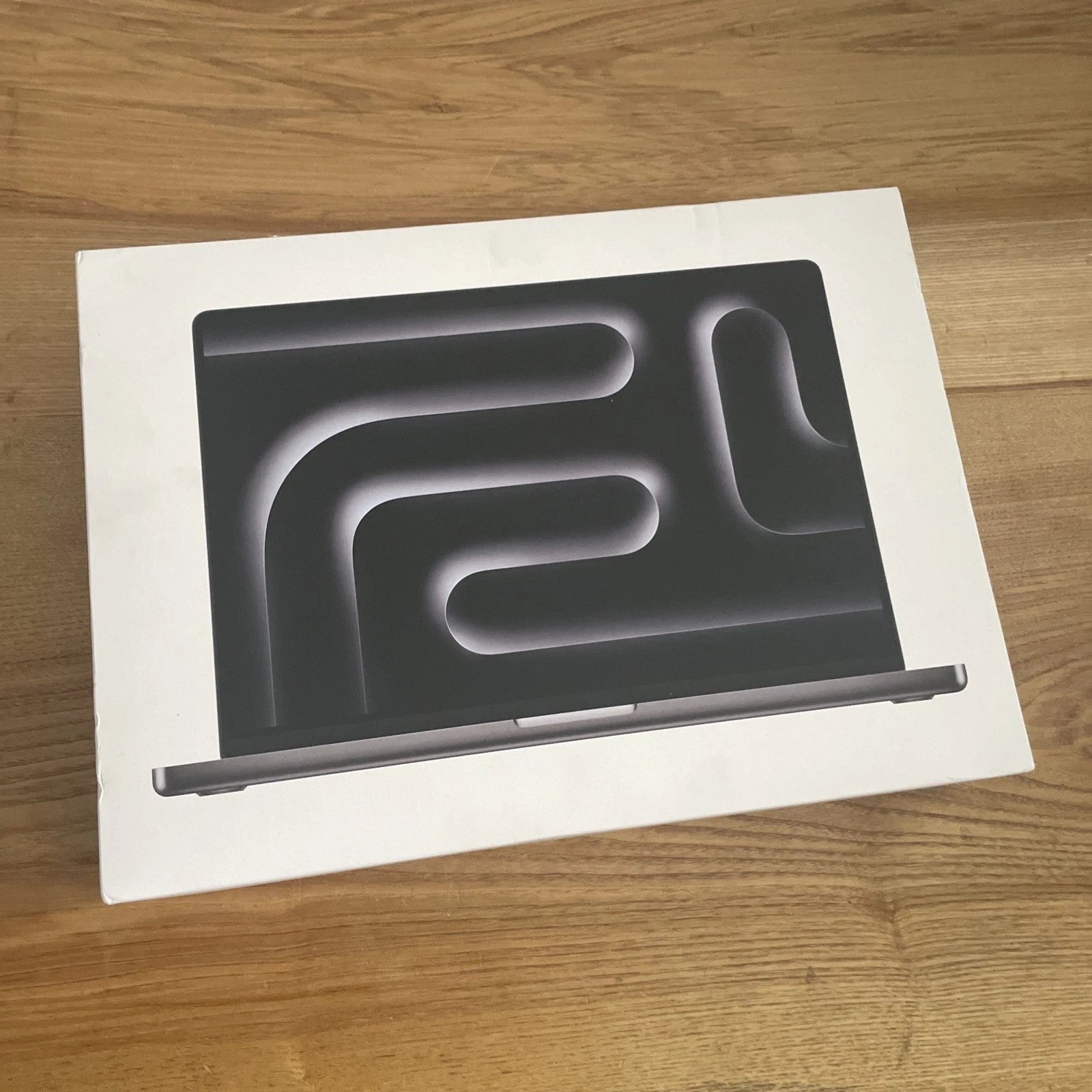 MacBook Pro 2024 16 Inch M4 MAX 64gb Ram 1TB SSD 40 CORE GPU