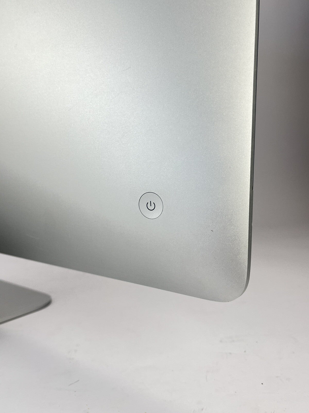 iMac Late 2013 27" i7-4777 3.5GHz 16GB RAM 1TB Fusion HDD GTX780M Catalina