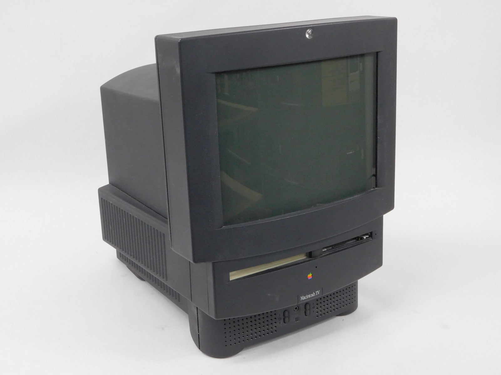 Apple Macintosh TV M1580 Vintage Computer (nice cosmetics, for parts or repair) - RARE