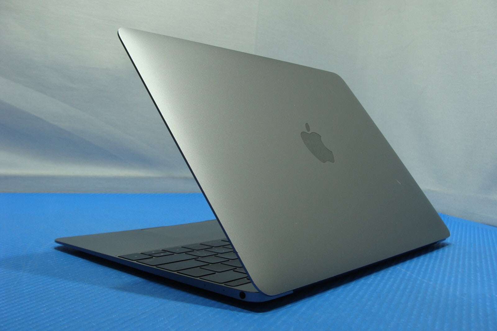 MacBook 12" A1534 (EARLY 2016) MLHC2LL/A M5-6Y54 1.2GHz 8GB 512GB SSD