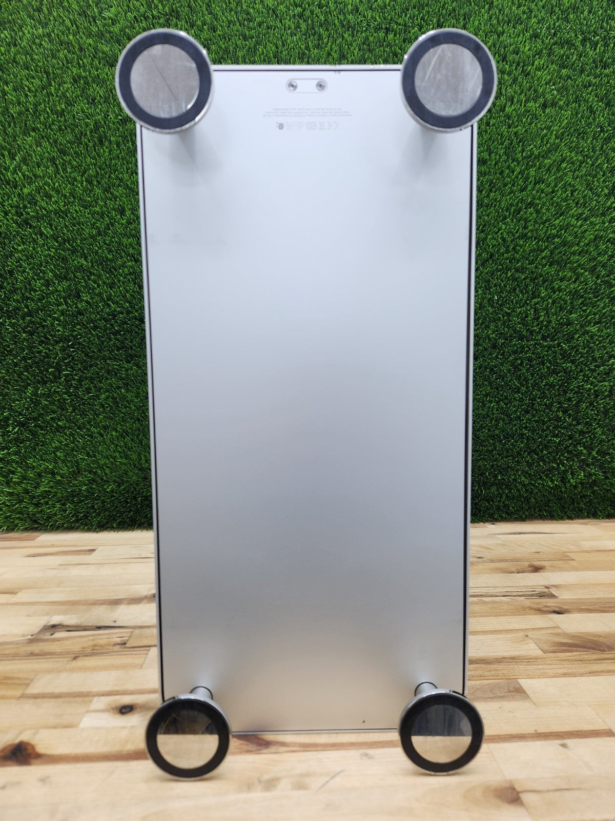 Apple Mac Pro Tower 2023 M2 Ultra (Sealed)