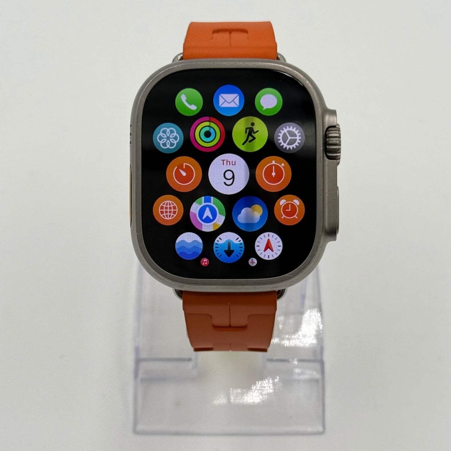 apple | unlocked Apple Watch Ultra 2 | Hermès | 49MM natural titanium | orange Kilim sing