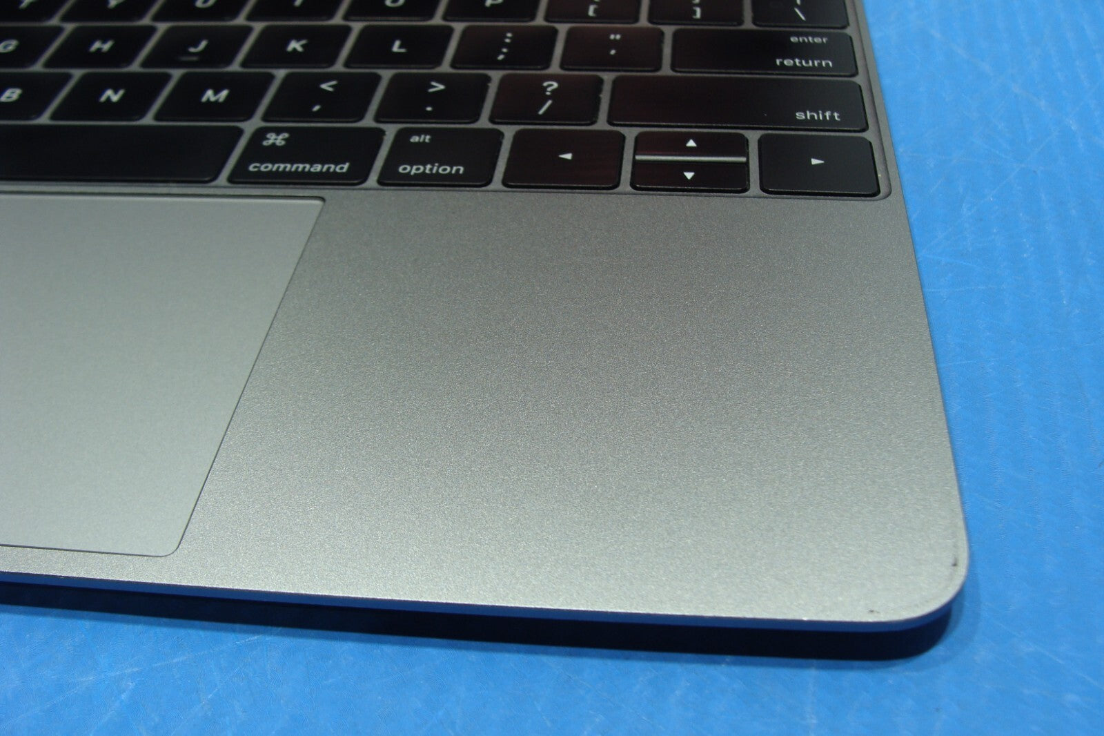 MacBook 12" A1534 (EARLY 2016) MLHC2LL/A M5-6Y54 1.2GHz 8GB 512GB SSD