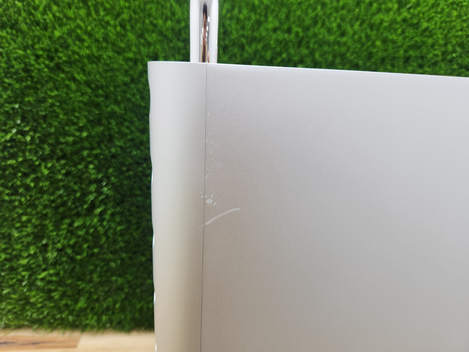 Apple Mac Pro Tower 2023 M2 Ultra (Sealed)