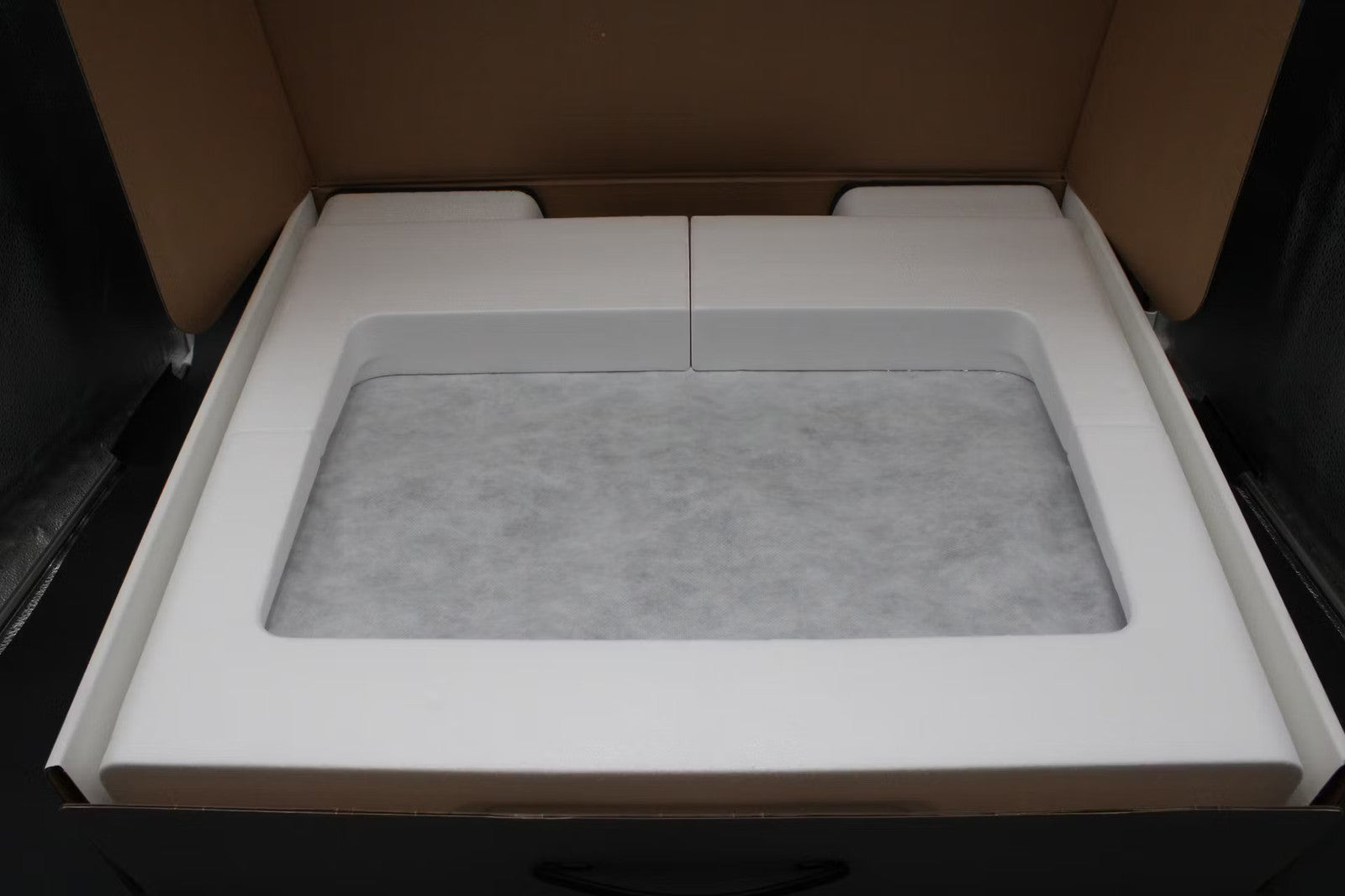 Apple iMac Retina 4K 21.5 (2017) i5-7360U, 8GB DDR4, 1 TB HDD,  Radeon Pro